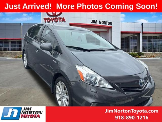Magnetic Gray Metallic 2012 Toyota Prius v Wagon Front-Wheel Drive Continuously Variable Transmission
