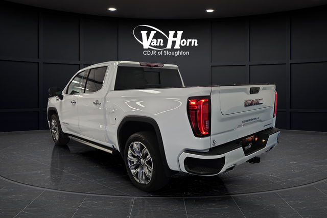 Used 2023 Summit White GMC Denali image 5