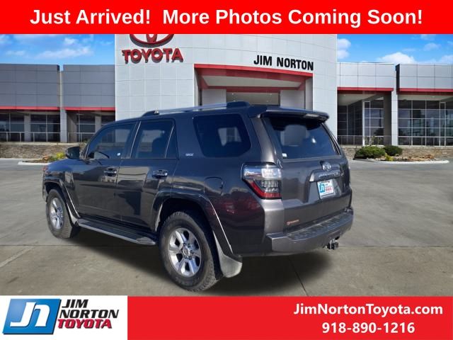 2019 Toyota 4Runner SR5 8