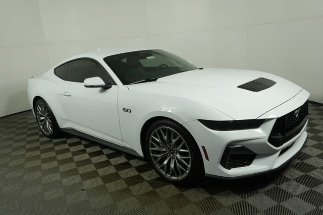 2025 Ford Mustang