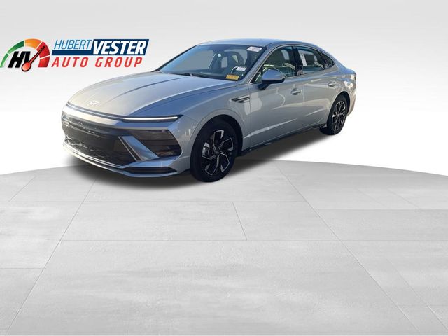 2025 Hyundai Sonata SEL's photo