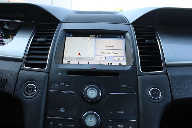 Used 2018 Black Ford SEL image 15