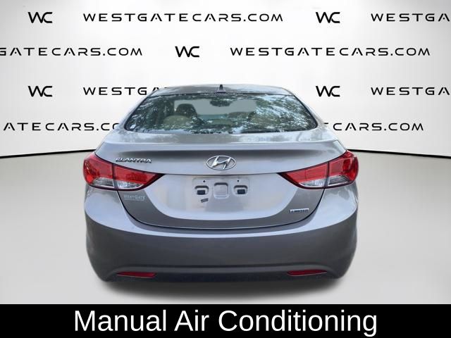 HyundaiElantra5