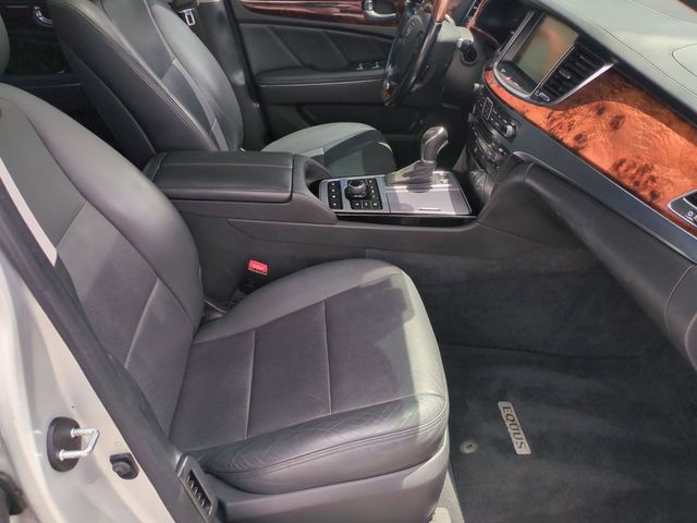 Used 2015 Hyundai Equus Signature 4D Sedan