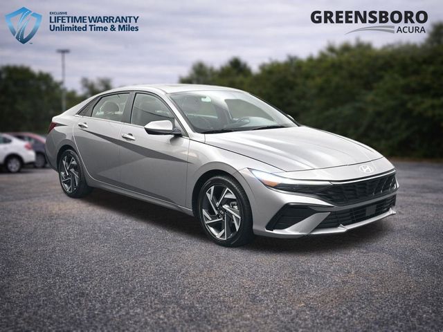 Fluid Metal 2025 Hyundai Elantra Sedan Front-Wheel Drive Continuously Variable Transmission