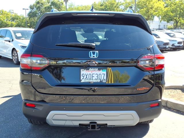 Used 2025 Honda Pilot SUV