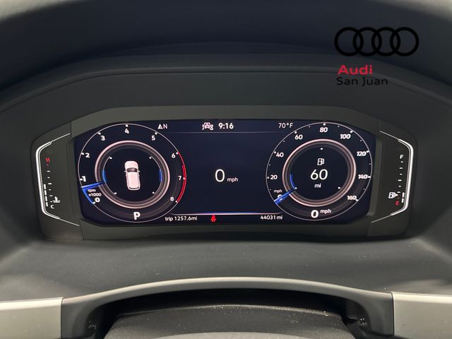 Used 2022 Gray Volkswagen 3.6L V6 SE w/Technology image 14