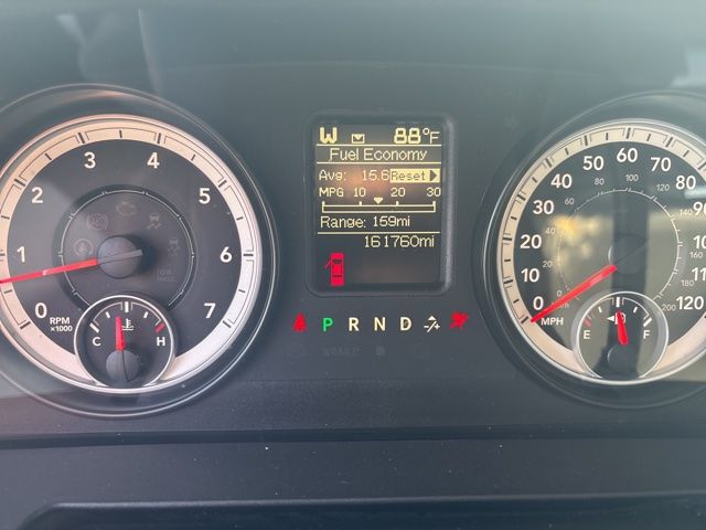 Used 2014 White Ram Express image 9