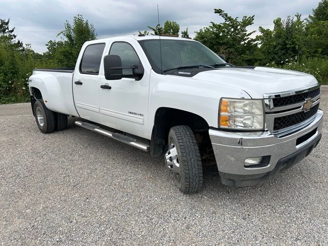 Photo 4 of 2011 Chevrolet Silverado 3500HD LT