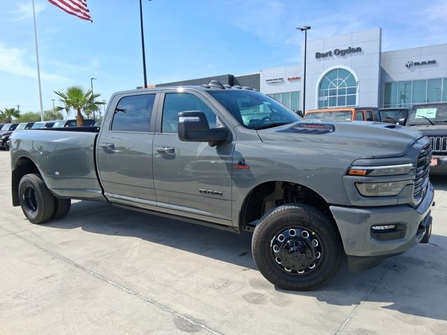 2026 RAM 3500 Laramie Crew Cab LB DRW 4WD