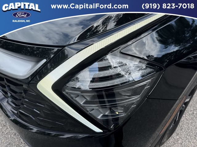 Used 2025 Black Kia EX image 11
