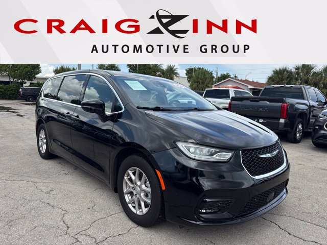 2025 Chrysler Pacifica - $27,988