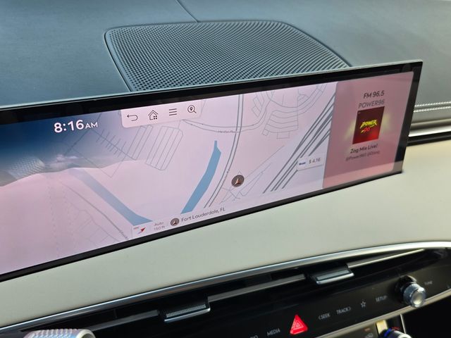 2027 Genesis Gv70