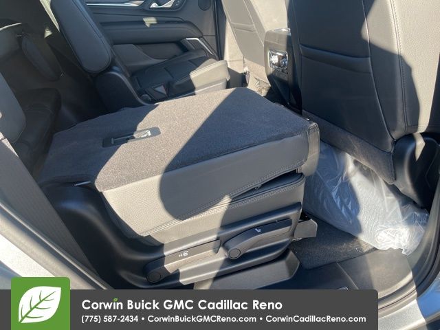 2024 GMC Yukon Denali 24