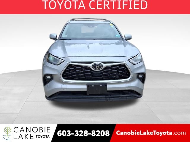 Certified 2022 Toyota Highlander XLE with VIN 5TDGZRBH3NS574298 for sale in Salem, NH