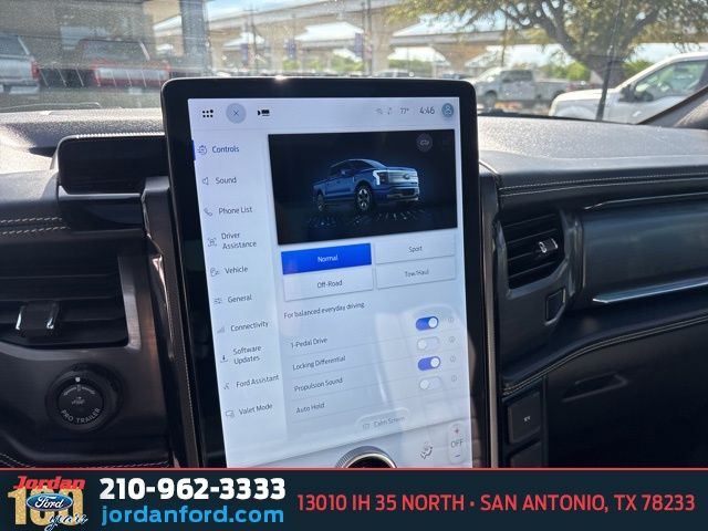 Used Car 2023 Ford F-150 Lightning  Platinum For Sale Under $50,000 In San Antonio, Texas