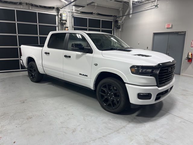 2026 RAM 1500 Laramie Crew Cab 4WD