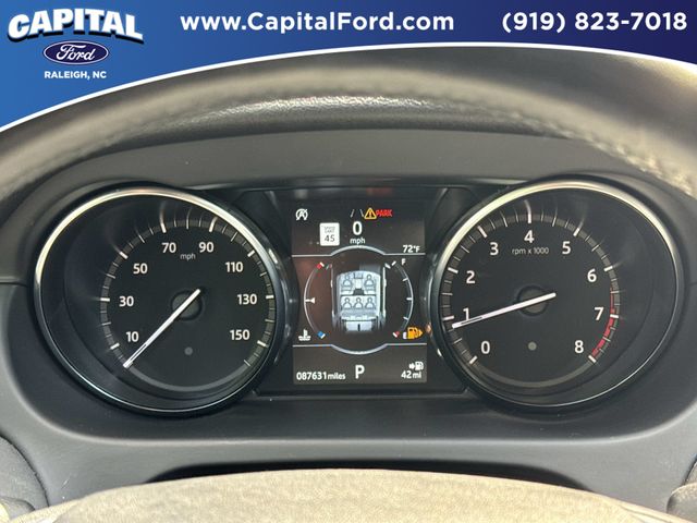 Used 2019  Land Rover HSE image 26
