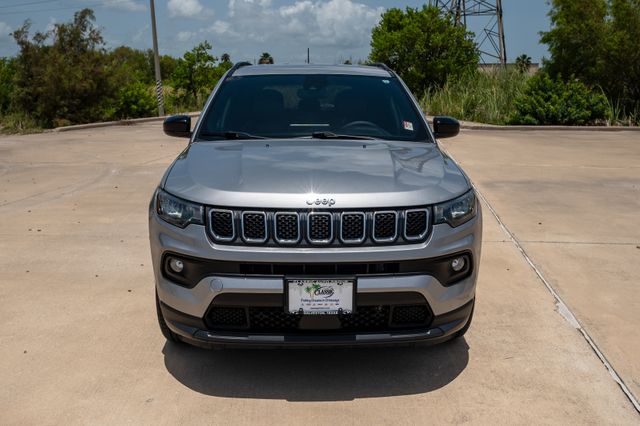2023 Jeep Compass Latitude Silver at Legacy Ford