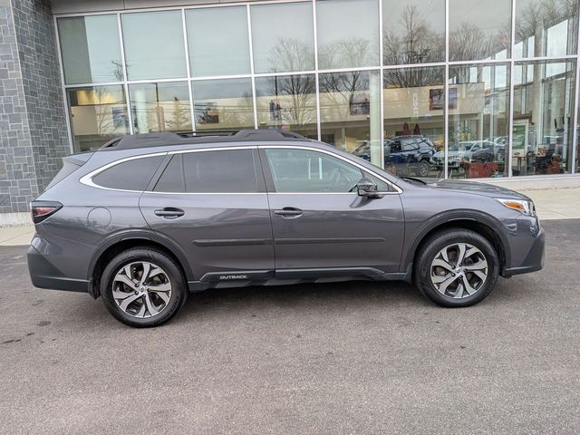 2022 Subaru Outback Limited Crossover AWD
