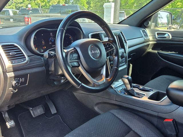 2020 Jeep Grand Cherokee Laredo E:B02330