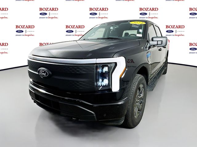 2024 Black Metallic Ford F-150 Lightning Flash AWD Truck