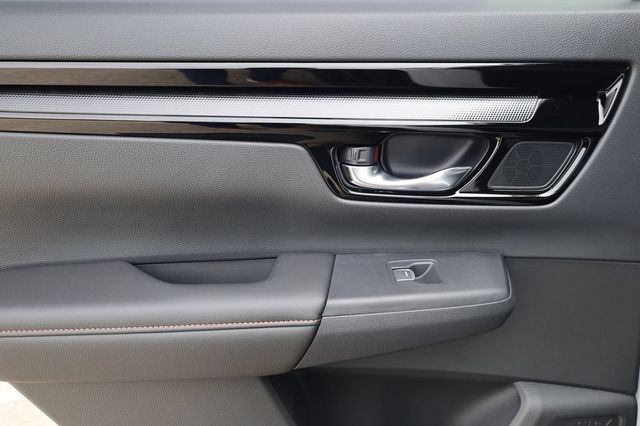 New 2026 Platinum White Pearl Honda Sport Touring image 22
