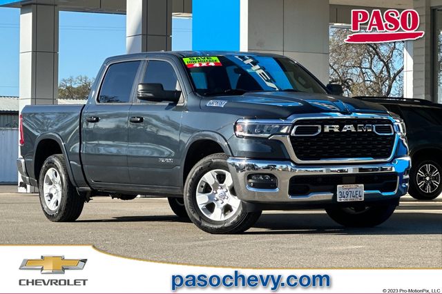 2025 RAM 1500 Big Horn Crew Cab 4WD