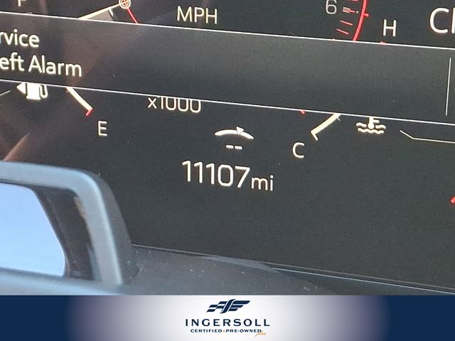 View vehicle photo 6