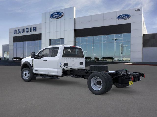 2025 Ford F-550 Super Duty Chassis Cab XL - Photo 5