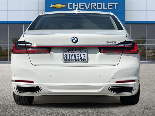 2021 BMW 7 Series 740i 5