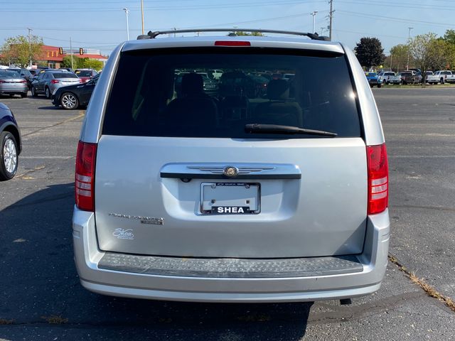 2008 Chrysler Town & Country Touring 7