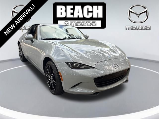 Aero Gray Metallic 2025 Mazda MX-5 Miata Convertible Rear-Wheel Drive 6-Speed Automatic