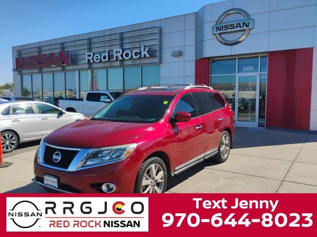  2016 Nissan Pathfinder Platinum 4WD   