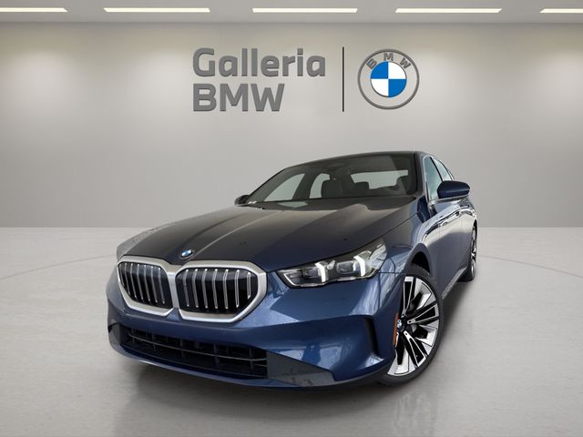 2025 BMW 5 Series 530i's photo