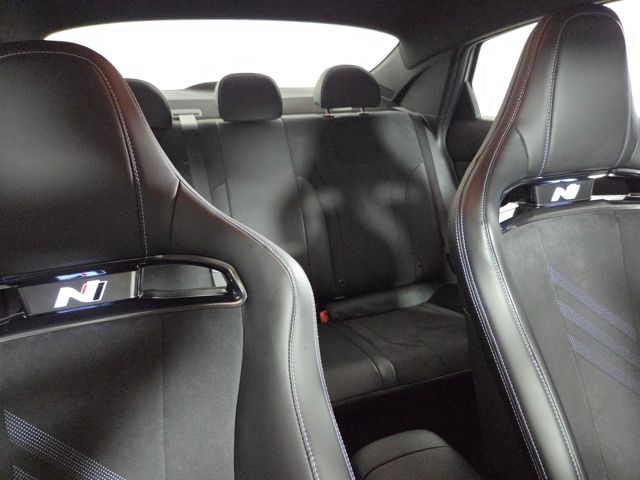 2022 Hyundai Elantra N Base photo 17