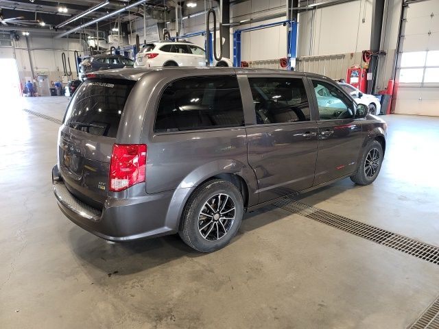 2019 Granite Crystal Metallic Clearcoat Dodge Grand Caravan GT FWD Van