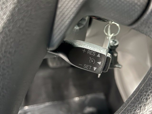 Used 2013 Gray Toyota L image 12
