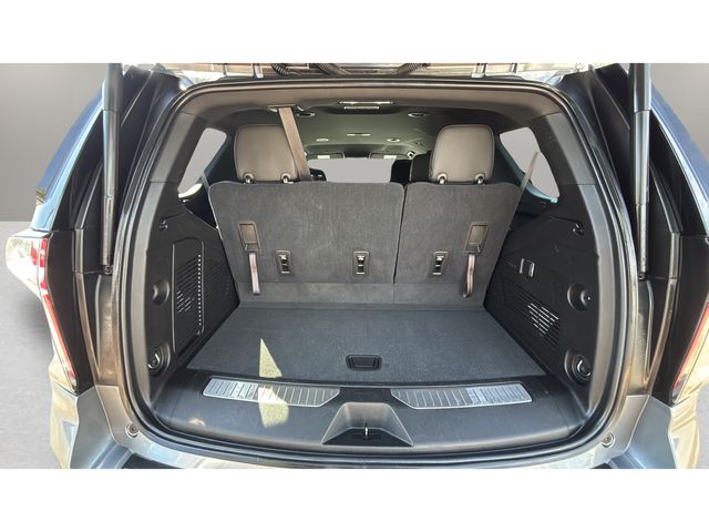 Used 2021 Gray Chevrolet Z71 image 31