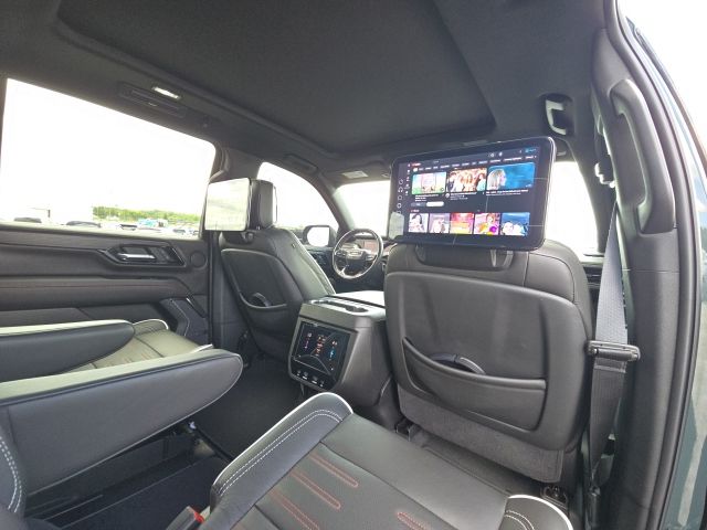 2025 GMC Yukon XL AT4 Ultimate:C02706