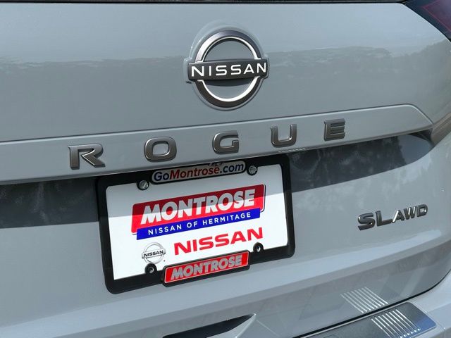 2024 Nissan Rogue SL 25