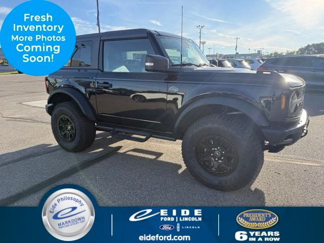 Shadow Black 2024 Ford Bronco SUV / Crossover Four-Wheel Drive Automatic