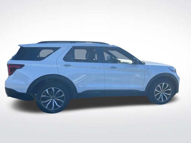 2023 Ford Explorer ST-Line 9