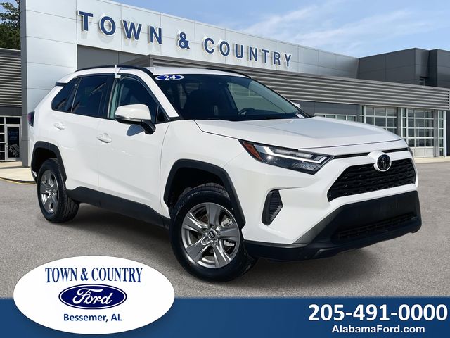 2024 Toyota RAV4 XLE FWD