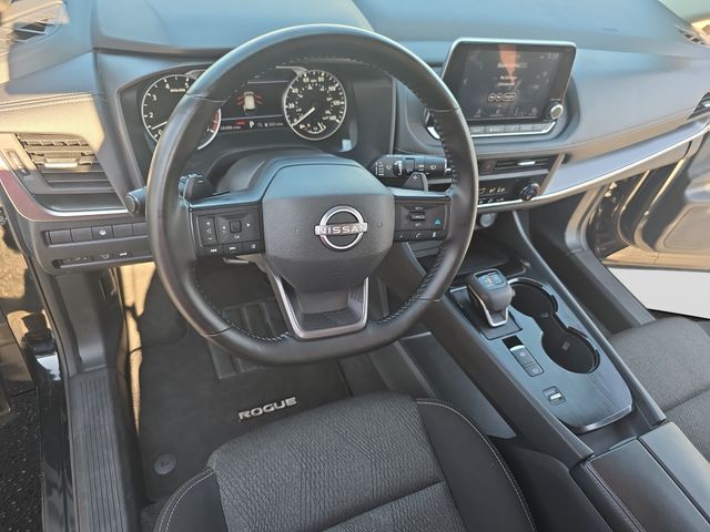Used 2025 Nissan Rogue SUV