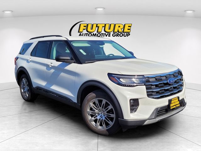 White Metallic 2026 Ford Explorer Active AWD SUV / Crossover All-Wheel Drive Automatic
