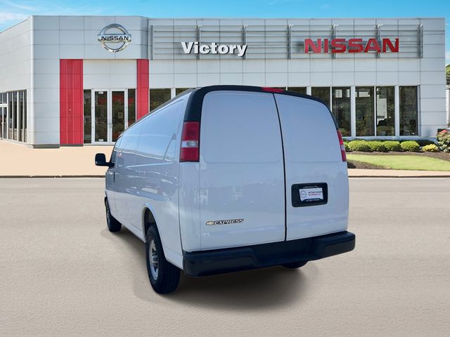 Used 2025 White Chevrolet Work Van image 6