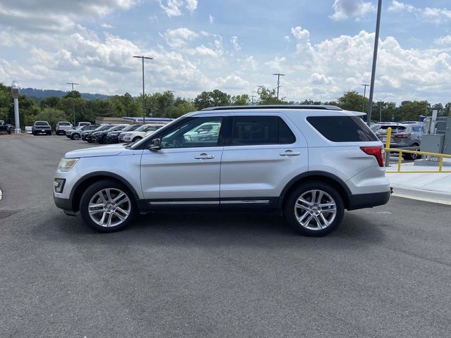 2016 Ford Explorer XLT 7