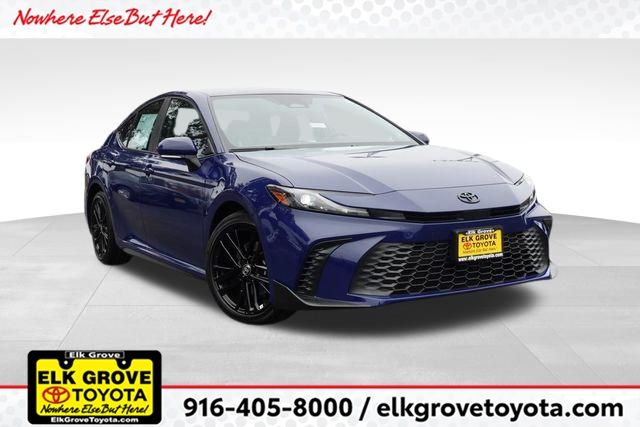 2026 Toyota Camry SE FWD