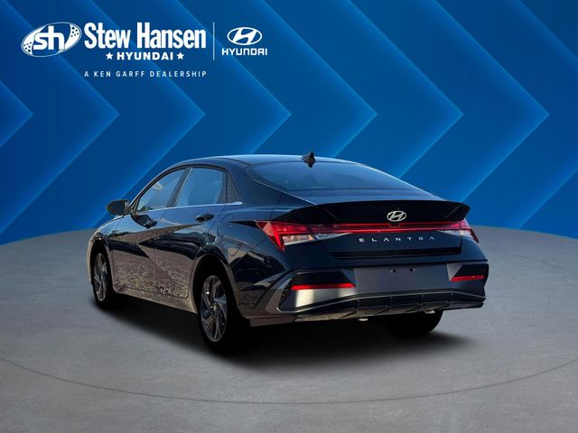 New 2026 Black Hyundai SEL Sport image 5